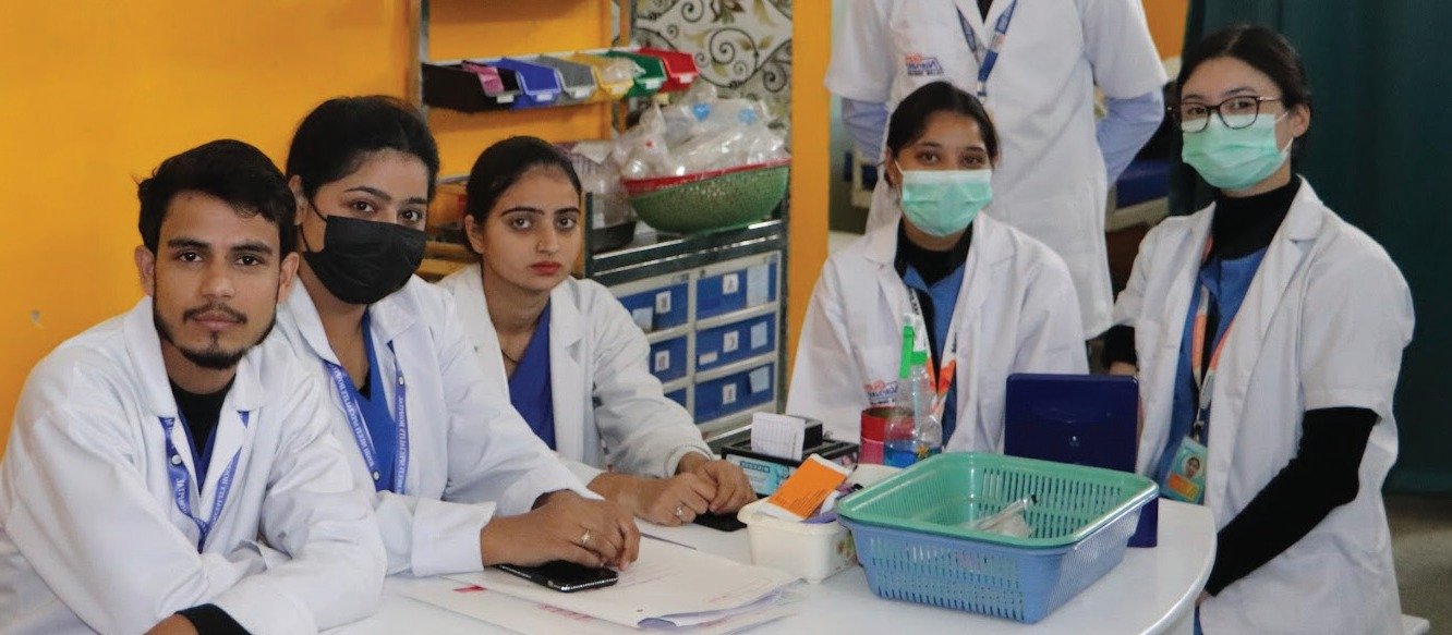 GNC Student 2